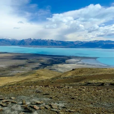 Vue sur le lac depuis le Cerro Frias 