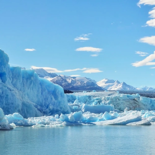 Les icebergs du glacier Upsala dans le Parc national des Glaciers