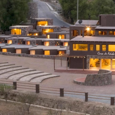 L'extérieur de l'hotel Casa de Adobe à Purmamarca en Argentine