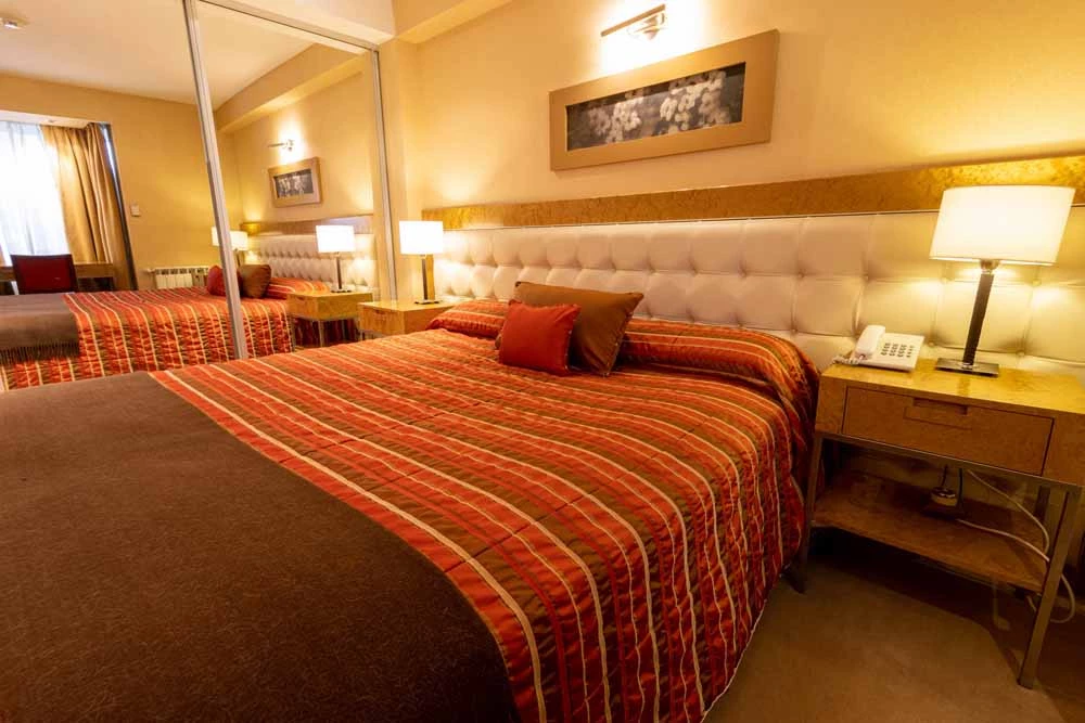 Chambre double ou twin standard de l’hôtel Fueguino Patagonico à Ushuaia en Argentine