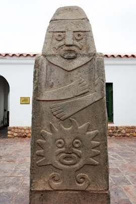 Statue inca du musée archéologique du Dr Eduardo Casanova à Tilcara en Argentine