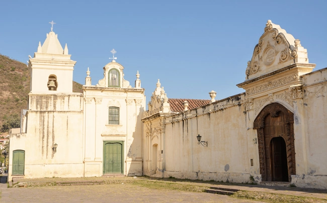 Le couvent San Bernardo de Salta et sa fameuse porte en bois de caroubier