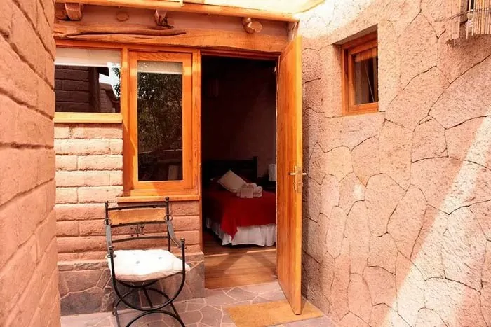 Terrasse d’une chambre de l’hotel Kimal à San Pedro de Atacama au Chili