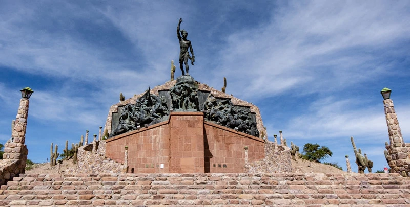 Monument des héros de l'Indépendance à Humahuaca en Argentine