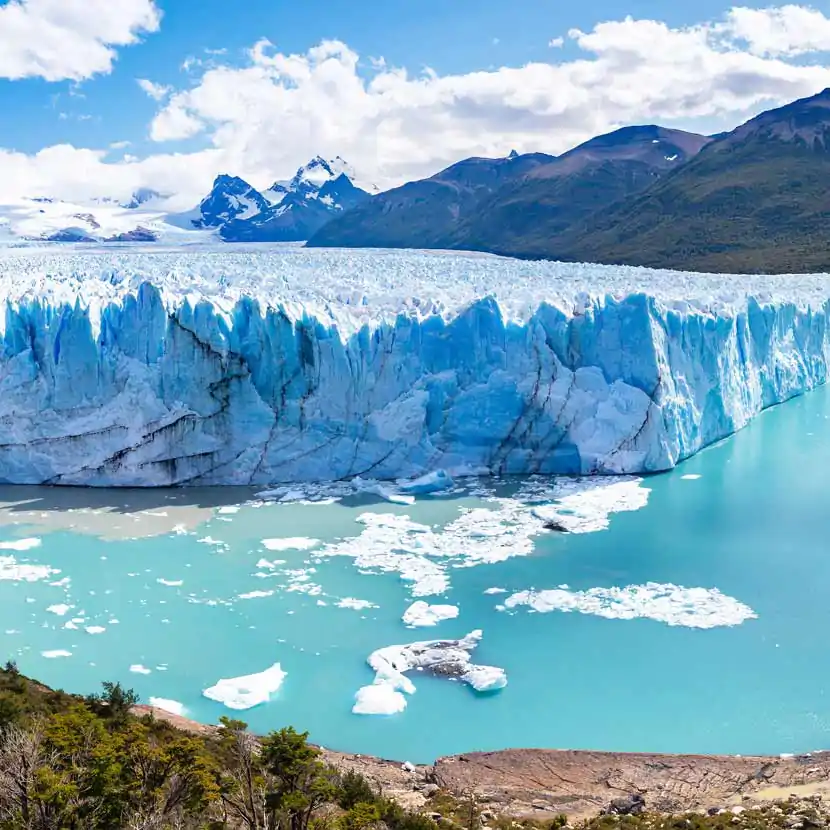 Le Perito Moreno, dernier glacier en croissance malgré le changement climatique